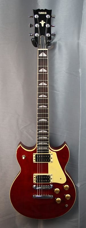 ギター YAMAHA SG800 Yamaha SG800 Blue Sparkle 1983 – Chicago Music Exchange