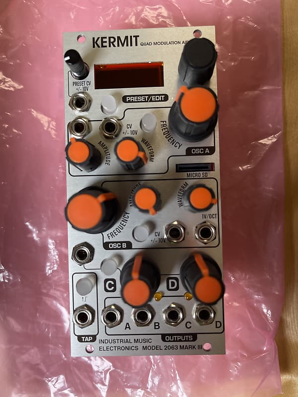 鍵盤楽器 Industrial Music Electronics Kermit 3 Industrial Music Electronics Kermit MK3 Overview - YouTube