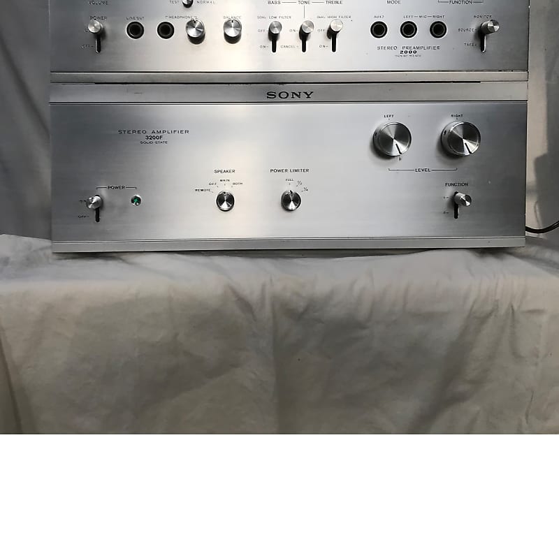 Sony TA-3200f 1972 Silver Face