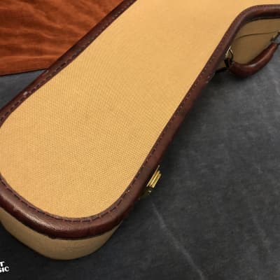 Ameritage Gold Series AME-11 OM-Style Acoustic Guitar Hardshell Case image 3