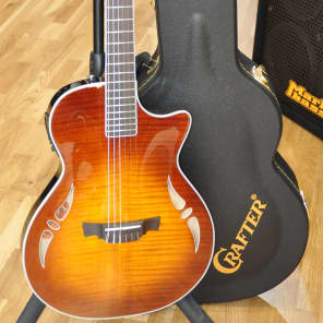 【人気急上昇】 Crafter Slim Arch Nylon Classical Guitar SAC-TMVS L.R. Baggs ギター