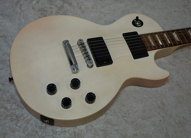 2013 USA Gibson Les Paul LPJ electric guitar in rubbed white