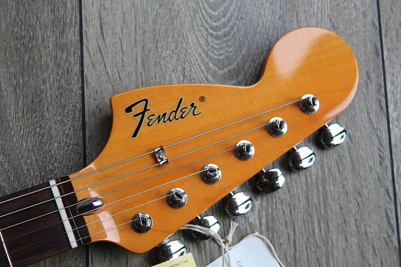 FENDER 