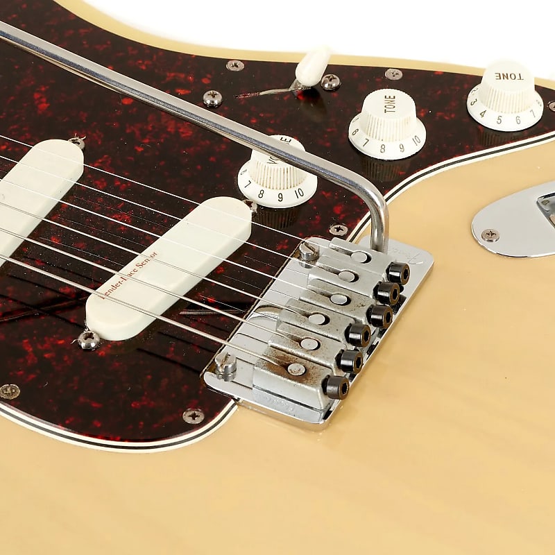 Fender Strat Plus Deluxe Electric Guitar | Reverb