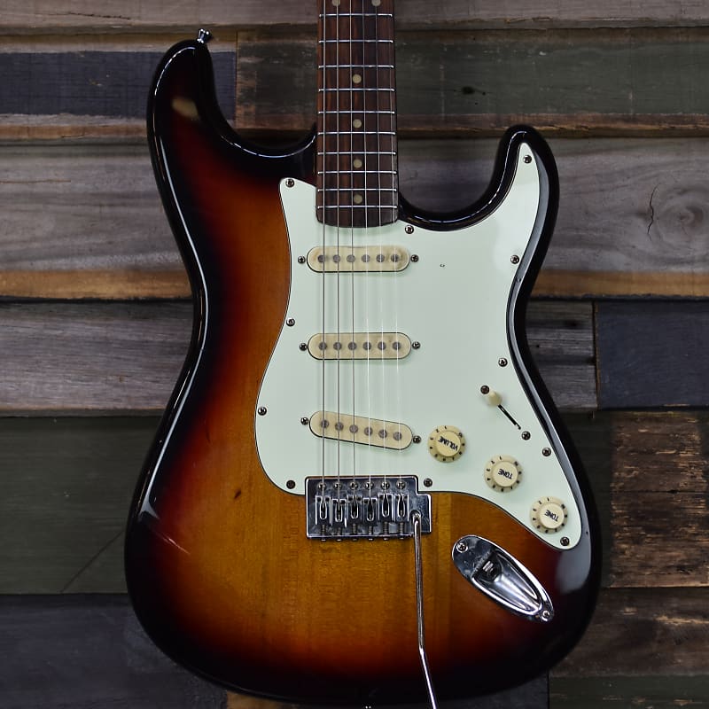 SX Strat Sunburst Reverb