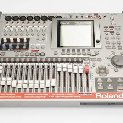 Roland VS-2000CD 24-Bit Digital Studio Workstation