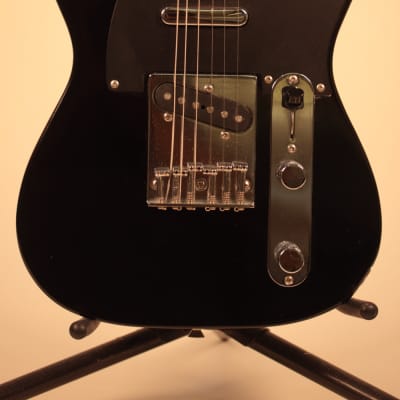 Near MINT Special RARE Fender Japan MTL-32 Mini Telecaster Black