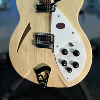 Rickenbacker 330 | Reverb