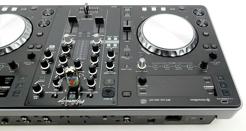 Pioneer XDJ-R1 DJ Mixer All-In-One W-Lan USB + Neuwertig + OVP +