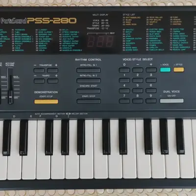 Yamaha PortaSound PSS-280 Vintage FM Keyboard