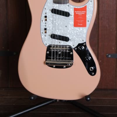 Fender MIJ Traditional 70s Mustang Rosewood Flamingo Pink