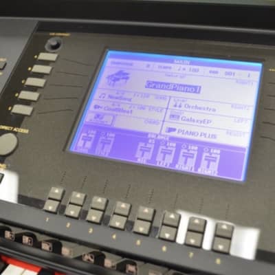 Yamaha clavinova digital piano model CVP303 2004 in Rosewood