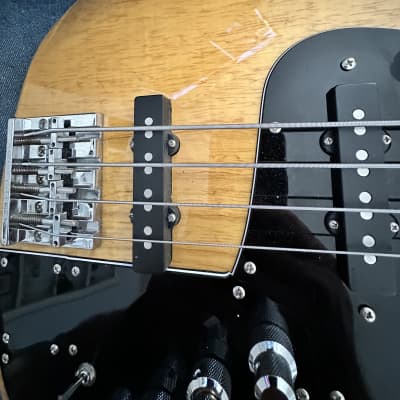Fender Marcus Miller Jazz Bass  - Outstanding & Upgraded image 4