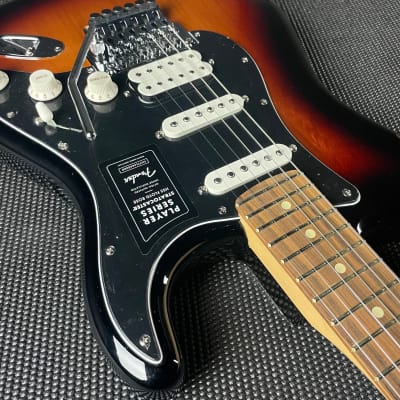 Fender Player Stratocaster w/Floyd Rose, Pau Ferro Fingerboard- 3-Color Sunburst (MX22077322) image 4