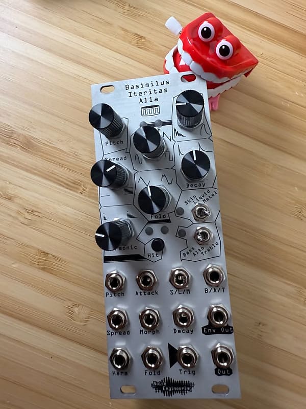 Noise Engineering Basimilus Iteritas Alia
