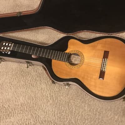 ALVAREZ YAIRI CY127CE Classical Acoustic Electric Guitar made in Japan 1989 with original hard case image 2