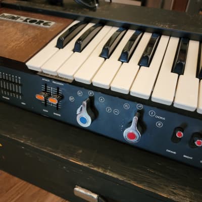 Univox Mini Korg 700 K-1 Synthesizer Vintage 70s Serviced No Issues W/Case image 5