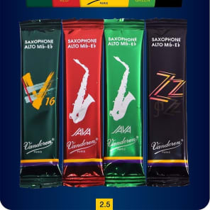 Vandoren SRMIXA25 Alto Saxophone Mix Card Reed Variety Pack - Strength 2.5