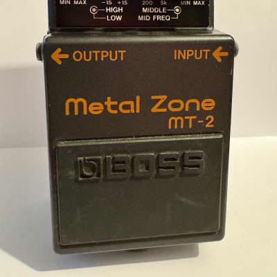 Boss MT-2 Metal Zone with R3Fx Diezel Mod | Reverb Canada