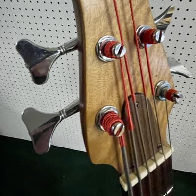 Vadim Custom Boutique Bass - Canadian Made 6 String Custom Hand Made Bass with Midi Interface and Case image 9
