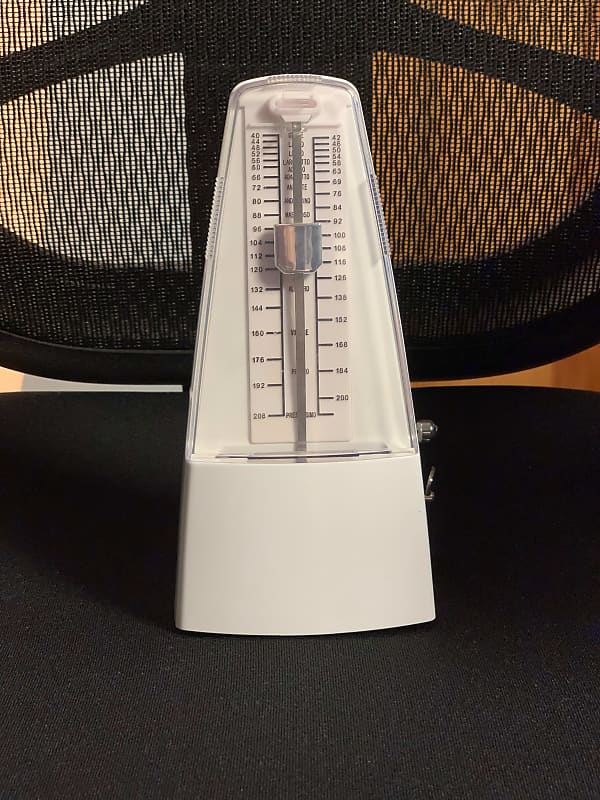 Metronome (w/ bell for rhythm patterns) Reverb