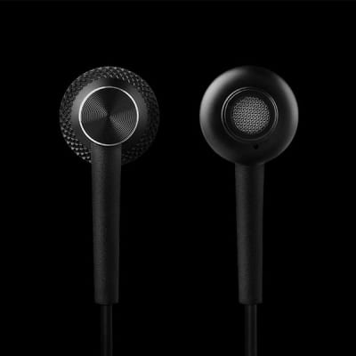 Edifier P270 In-ear Headset - Metallic Earbud Headphones with Mic and Remote Control - Black image 3