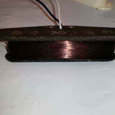 FENDER STRATOCASTER PICKUP early1980s Grey Bottom, meter read 5.93 image 9