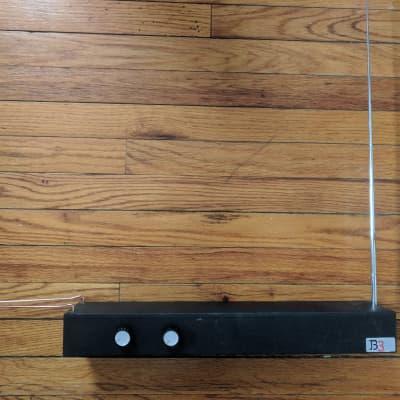 Burns B3 Deluxe Theremin | Reverb