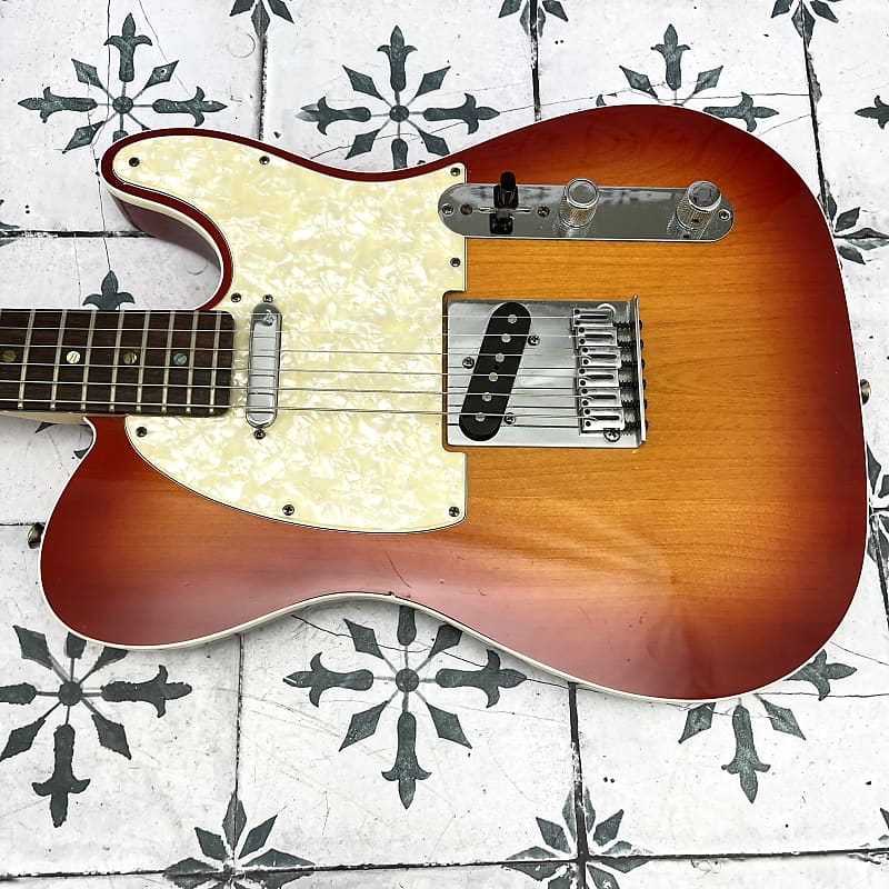Fender American Deluxe Telecaster 2004 - 2010 | Reverb Canada