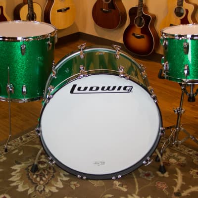 Ludwig Classic Maple Green Sparkle Drum Kit 26" 18" 14" image 2