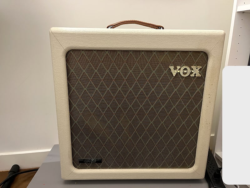 Vox AC15H1TV 50th Anniversary Hand-Wired Heritage Collection 15