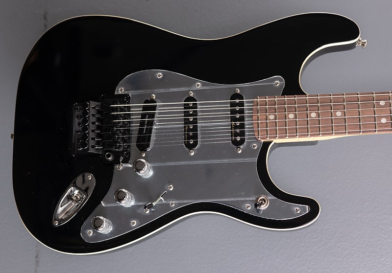 Fender USED Tom Morello Strat '20 image 1