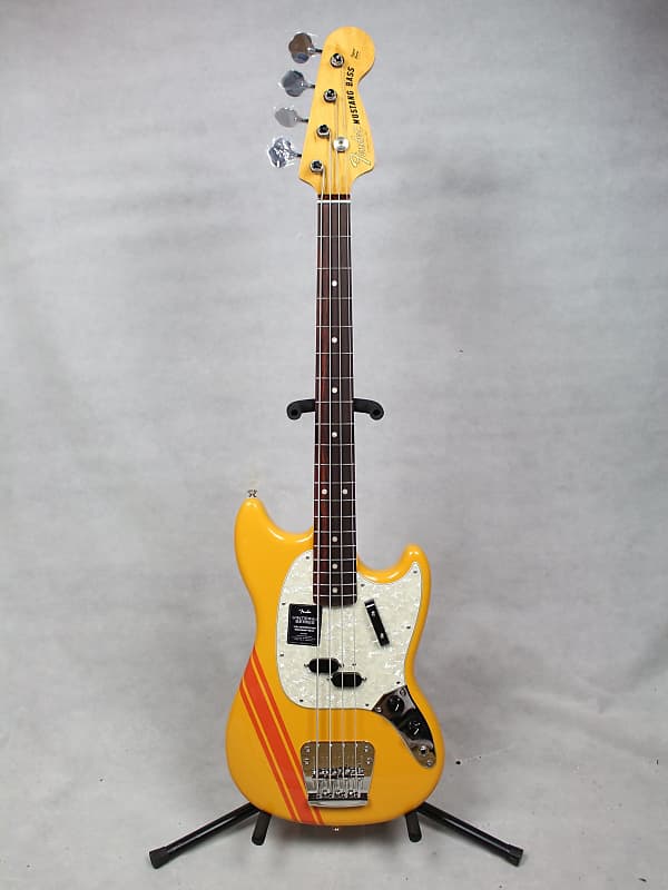 Fender Vintera II '70s Competition Mustang Bass Competition Orange w/ Gig  Bag