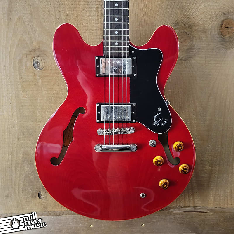 Epiphone The Dot Semi-Hollow Electric Guitar Used