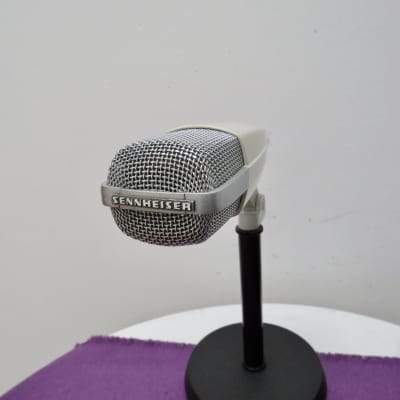 Sennheiser MD 421-N Cardioid Dynamic Microphone | Reverb