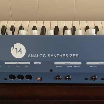 Vermona 14 Analog Synthesizer - Mint image 2