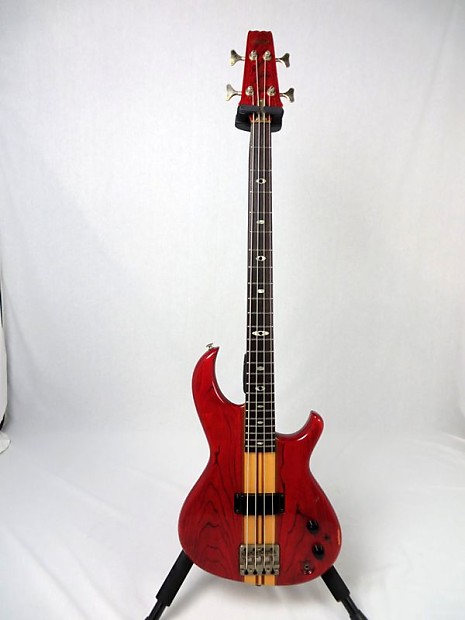 Aria Pro II SB-R60 | Reverb