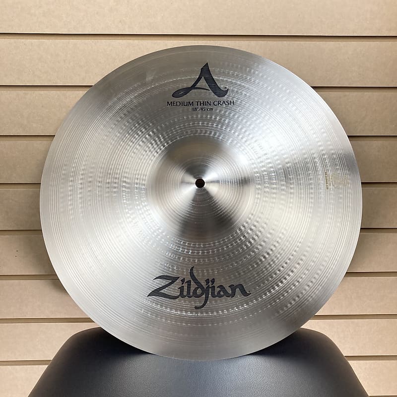 Zildjian 18 inch A Zildjian Medium-thin Crash Cymbal