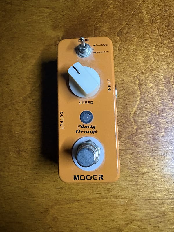 Mooer Ninety Orange