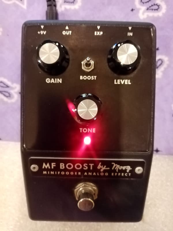 Moog deals reverb pedal