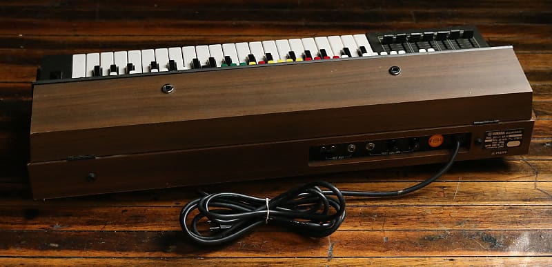 YAMAHA 初代シンセサイザー SY-1【ビンテージ】【希少】【動作品】 YAMAHA SY-1 (1975) - YouTube