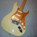 Fender American Deluxe Stratocaster 2005 Honey blonde
