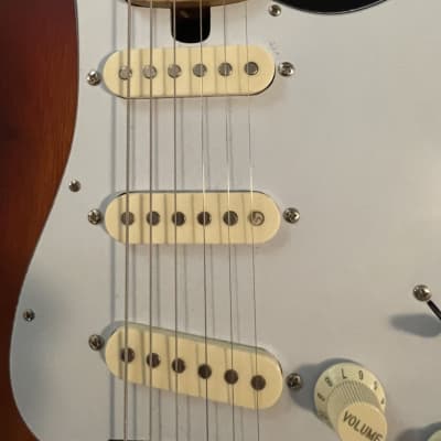 1970’s  Made in Japan Memphis Stratocaster - Tobacco burst image 6