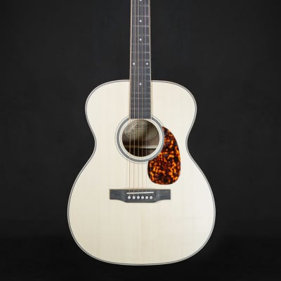 Larrivée OM-03 Walnut Limited Edition Acoustic Guitar image 1