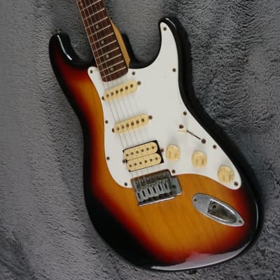 Canion Super Deluxe Stratocaster - Sunburst Super Rare MIJ Yamaki? image 4