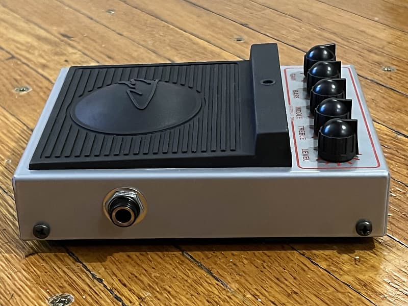 George Dennis King Bee Distortion Bonus Pedals Included | Reverb
