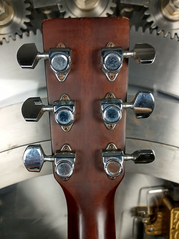 Morales Lyre Bird M-18 Japan Acoustic Guitar w/ Chipboard Case