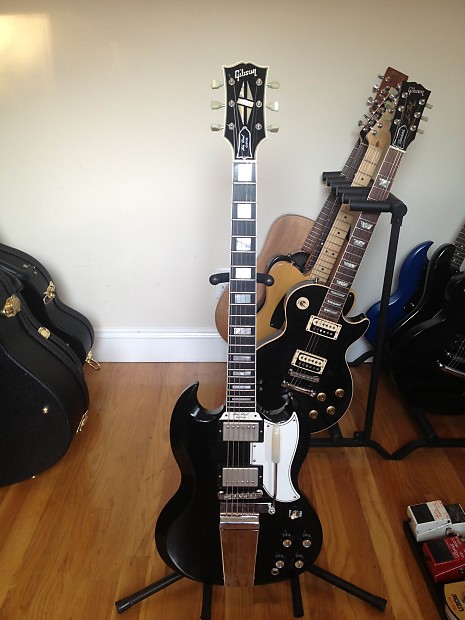 Gibson SG (Les Paul) Custom VOS Maestro Vibrola 2010 Ebony / Black