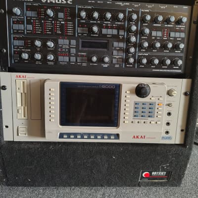 Akai S6000 MIDI Stereo Digital Sampler 1999 - White