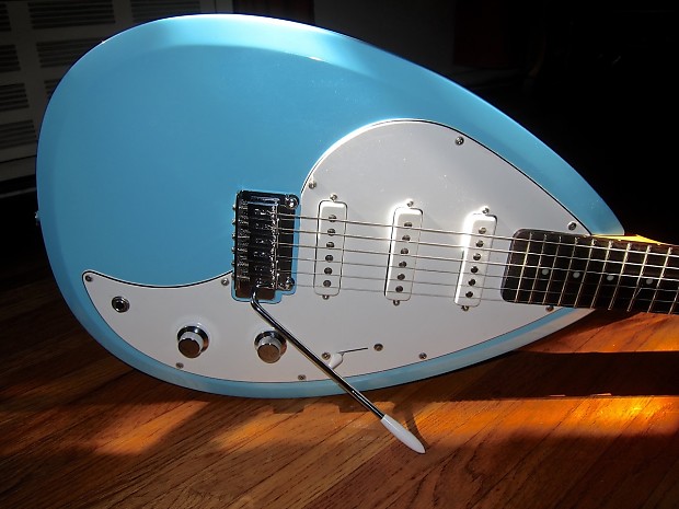 Vox Mark VI- III Reissue! Teardrop Sonic Blue Apache Guitar w/Strat Tremolo  ( Japan Only Edition)